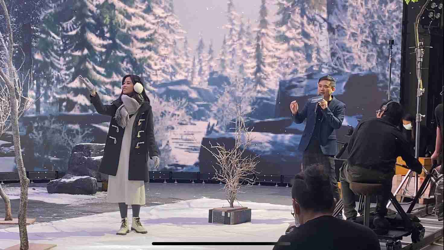 口袋牛店以ALED先进显屏技术，，，，与金马奖视觉特效团队“再现影像”携手合作打造LED虚拟摄影棚，，，提供沉浸式表演体验，，，，并精简拍摄成本与时间