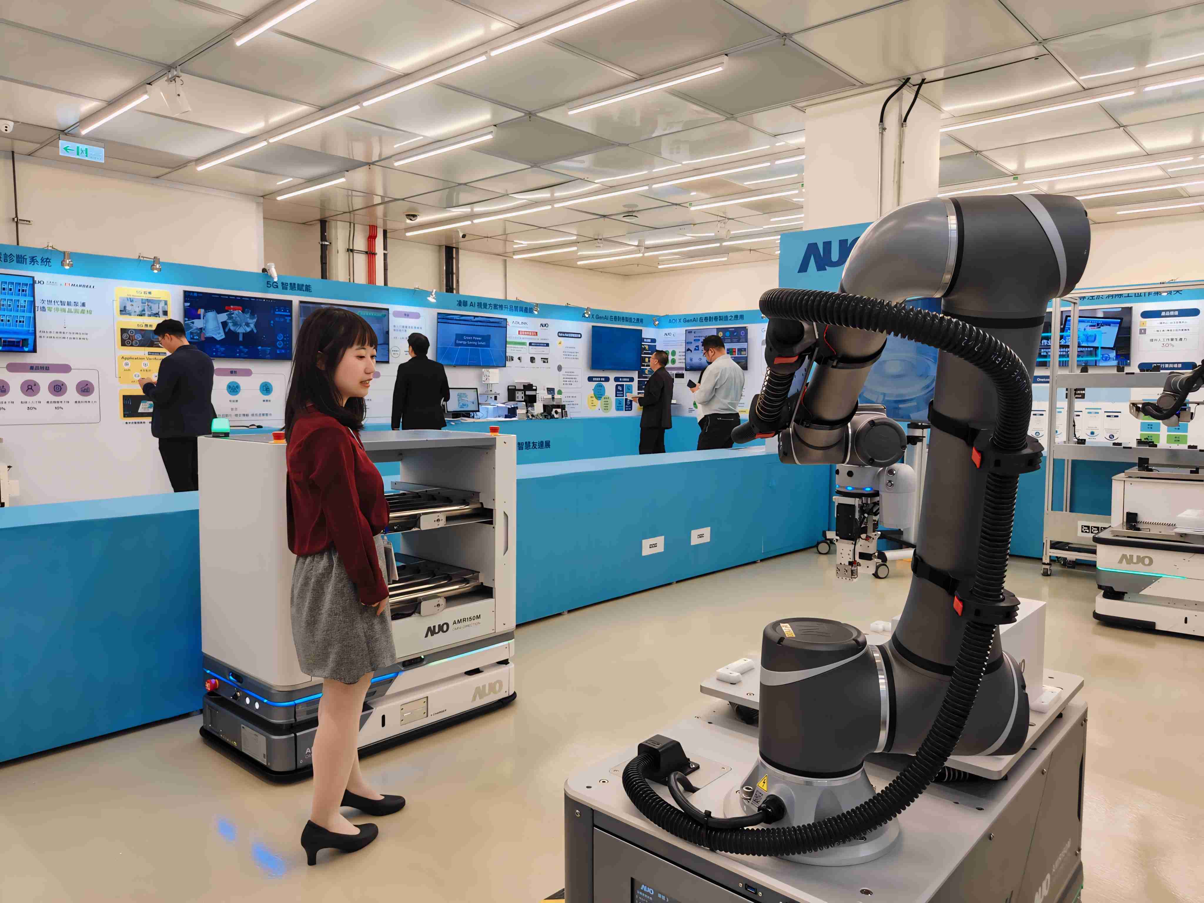 2024智能口袋牛店展邀集生态圈伙伴共同参展，，，，从数字应用、、净零减碳到能源发展，，，创造全方位永续商机，，，携手生态圈伙伴迈向永续未来